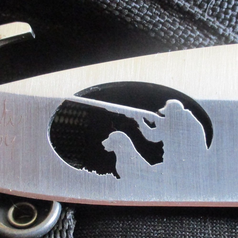 Signed 2004 Custom Buck Hunting Gut Hook Knife w/Sheath by J Buck & Chuck Buck